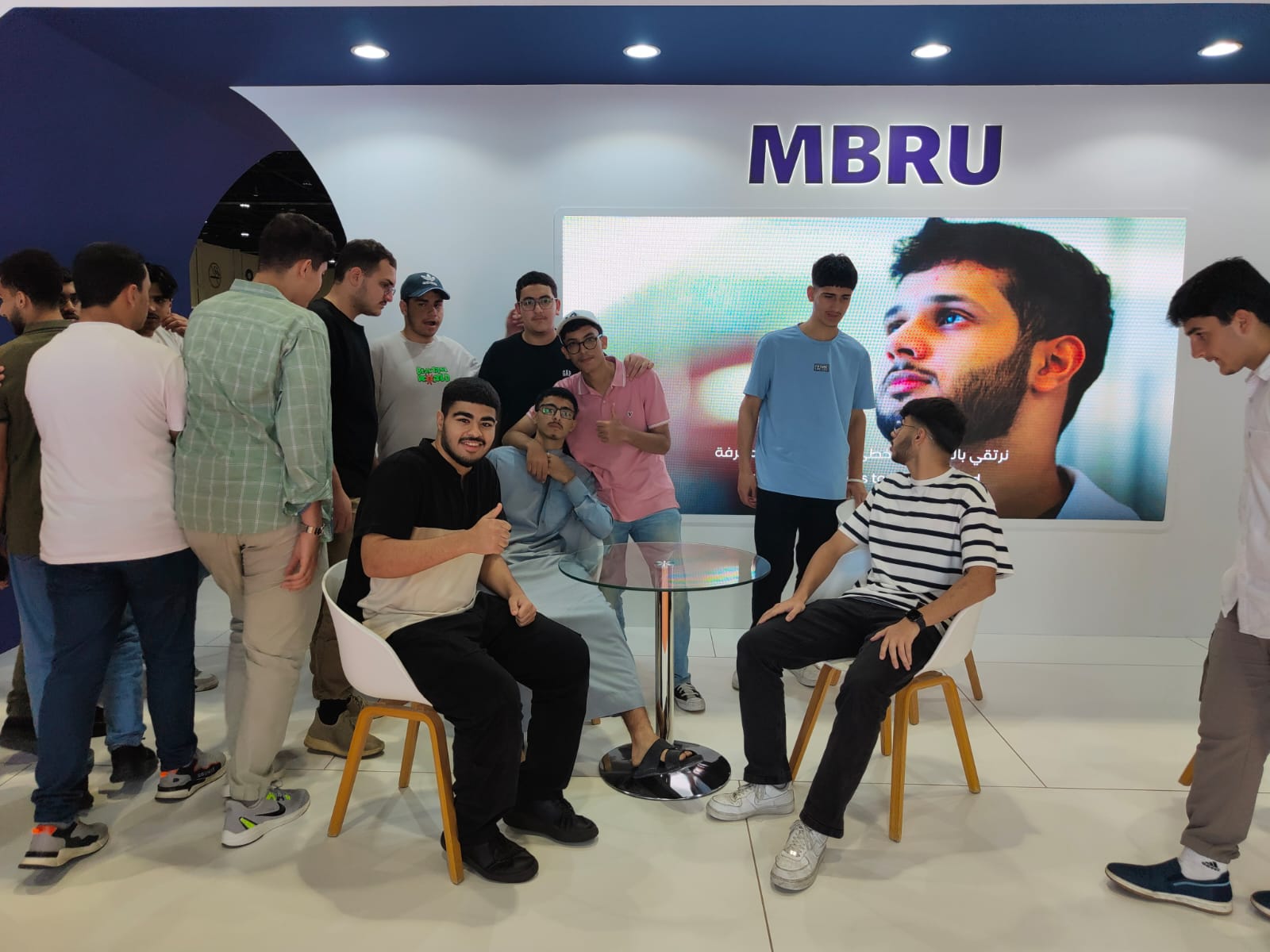 نادي الخريجين 3